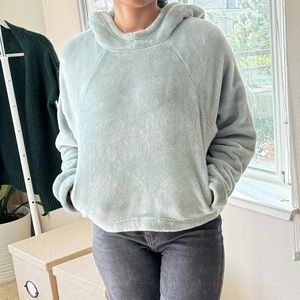 Extremely soft sweater in pastel green